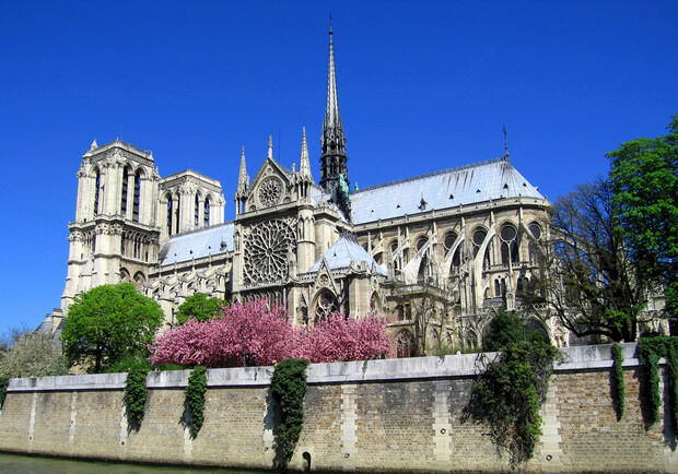Афиша - Театры - Notre Dame de Paris