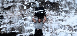 Откалывай себе сам: в запорожском супермаркете продают сахарные глыбы