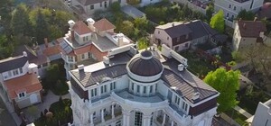 По-богатому: новый одесский губернатор построил себе копию Оперного театра