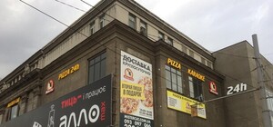 В ЦУМе появится панорамный лифт: уже поставили забор