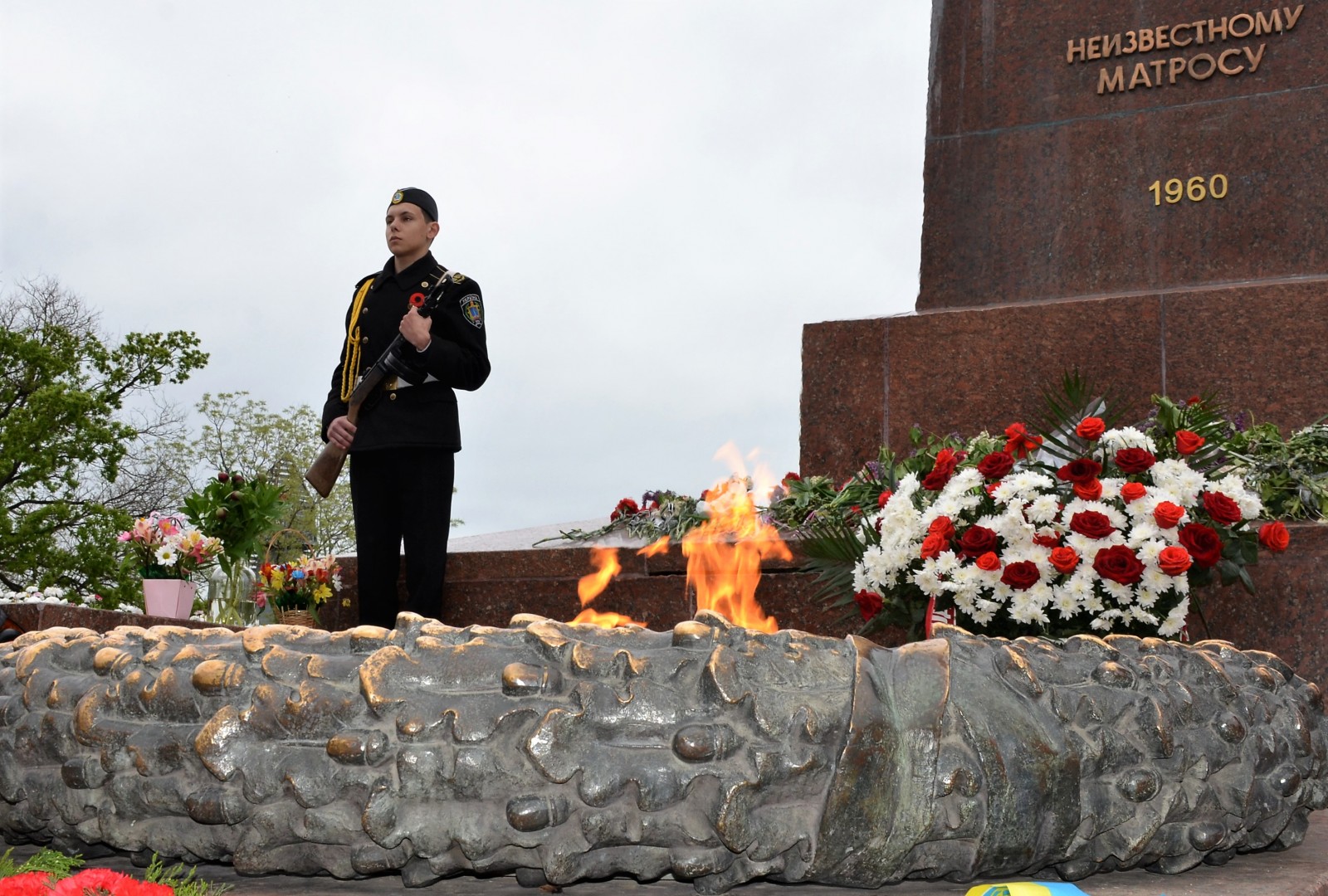 Новость - События - Как в Одессе проходит День памяти и примирения: фотоотчет
