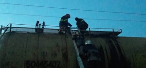 Запахло смаженим: рятувальники зняли з потяга обпеченого хлопця