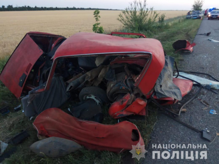 На трассе Одесса-Киев возле села Воробьевка погибли три человека. Фото полиции
