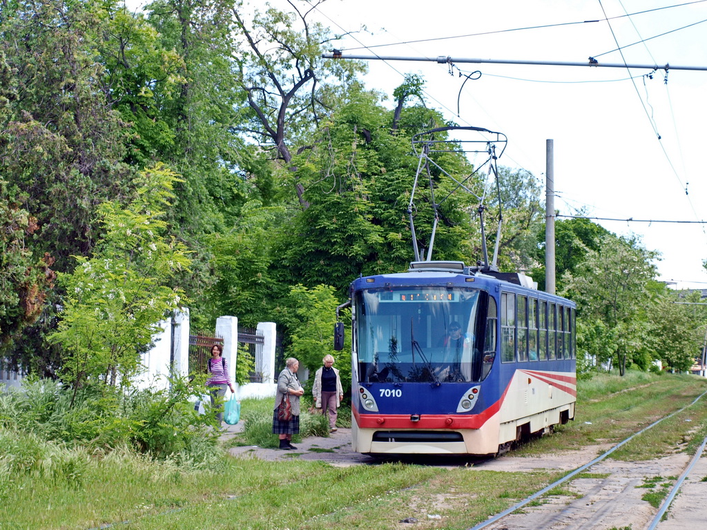 Трамвай №5. Фото: Пассажирский транспорт
