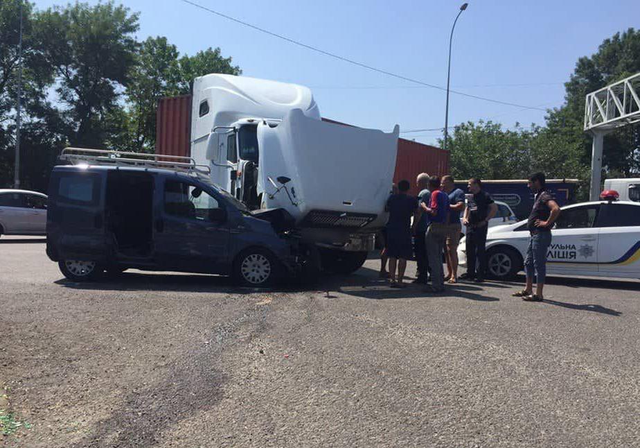 Авария на трассе Одесса-Киев Фото: Online Odessa