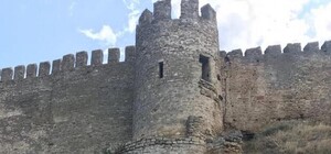 Мощный ливень повредил Аккерманскую крепость: посыпалась наружная стена