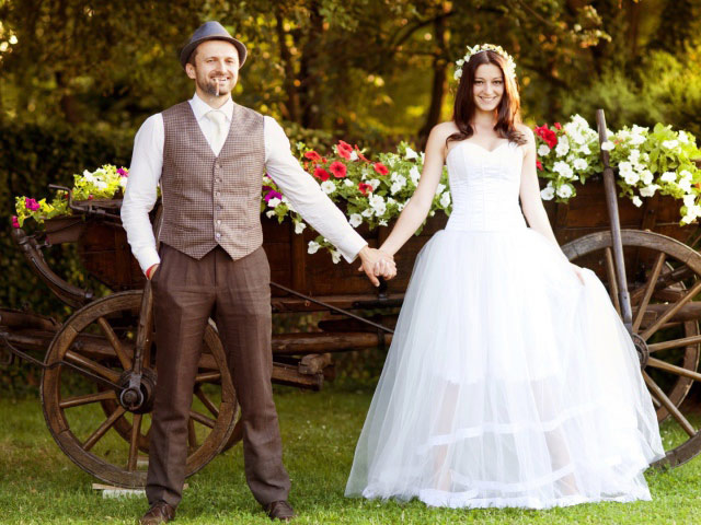 Свадьба в украинском стиле Фото: Пара 