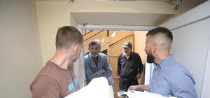 Галицькі традиції: раз на місяць у Львові митимуть безпритульних