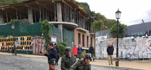 Получи ответ: что на Подоле делали немцы с нацистскими флагами