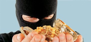 Вынесли килограмм золота: под Харьковом ограбили ломбард