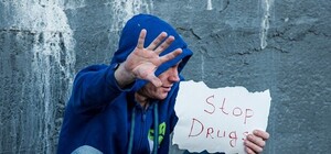 Более 500 задержанных: в Харькове социальный патруль ловит наркоманов и 