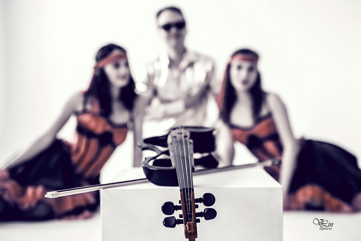 Афиша - Концерты - Её величество скрипка