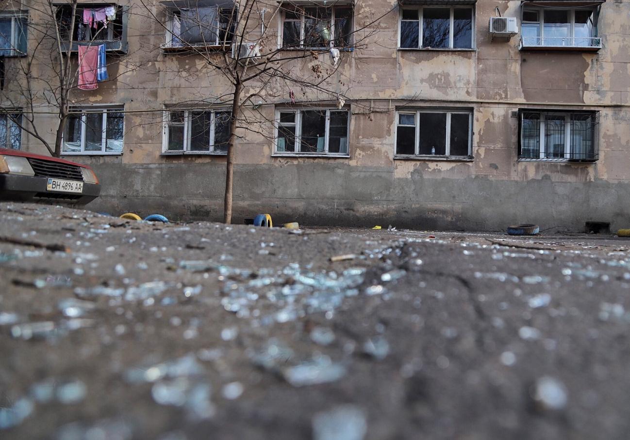 Подробности взрыва гранаты на улице Радостной в Одессе. Фото: Думская