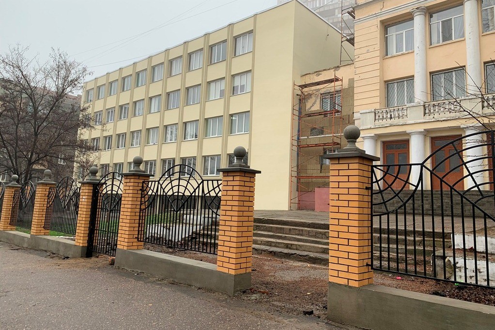 На Старопортофранковской ремонтируют школу №122 Фото: пресс-служба горсовета 