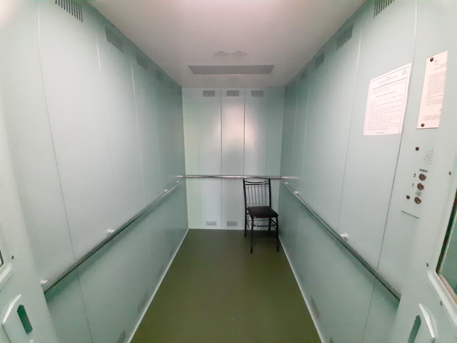 В нескольких одесских больницах заменили лифты Фото: пресс-служба горсовета