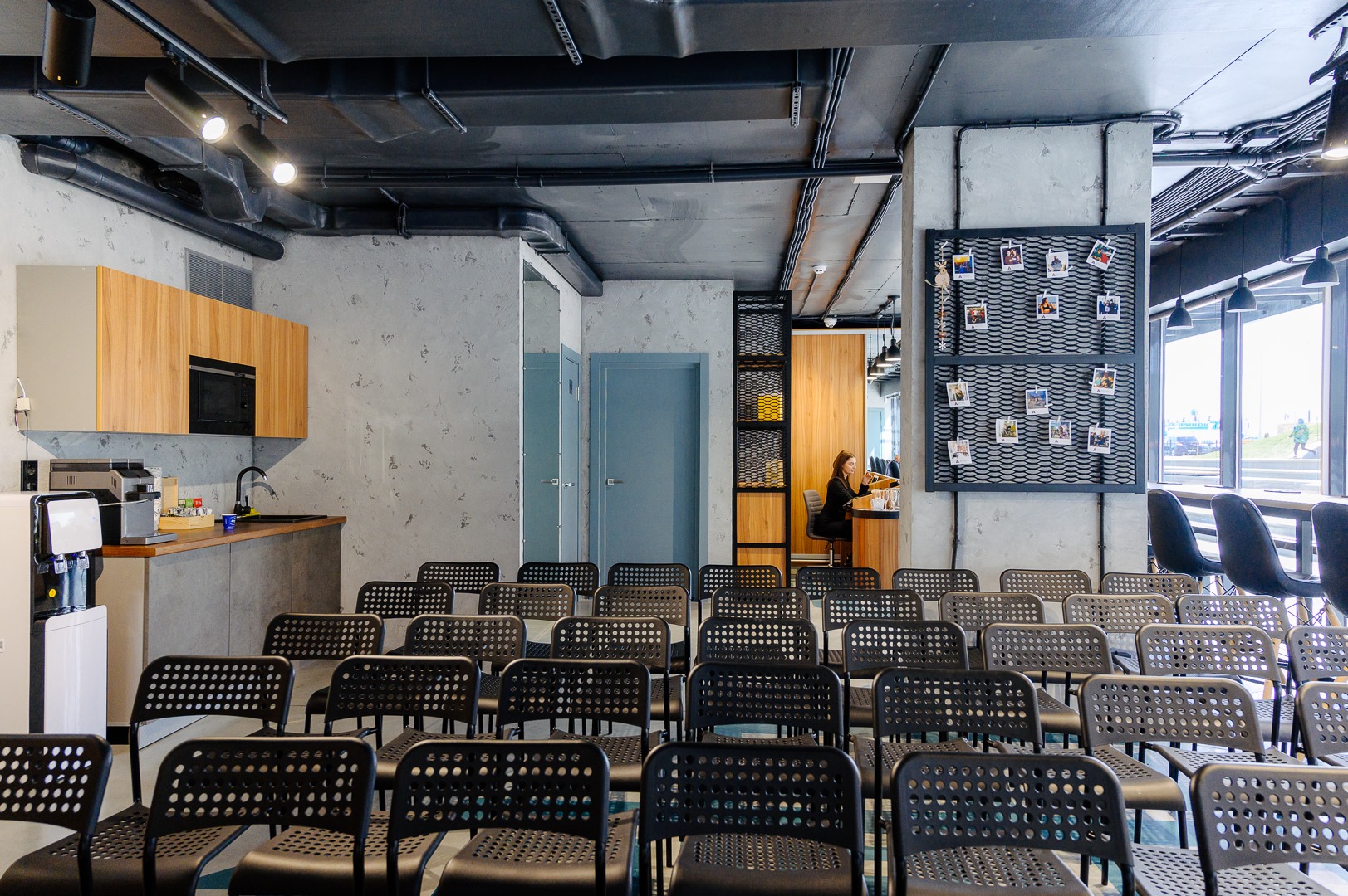 ZEZMAN hub Фото с Facebook