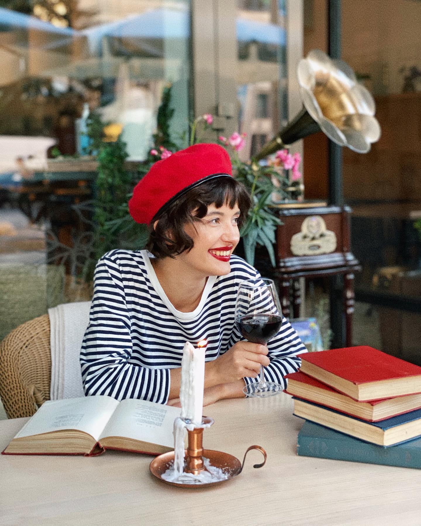 Ohlala Фото c Facebook