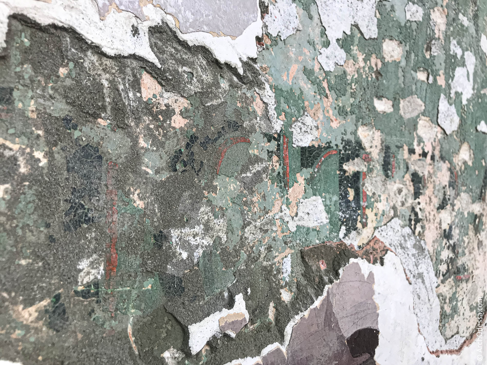 Старинная вывеска на Торговой Фото: Александр Левицкий