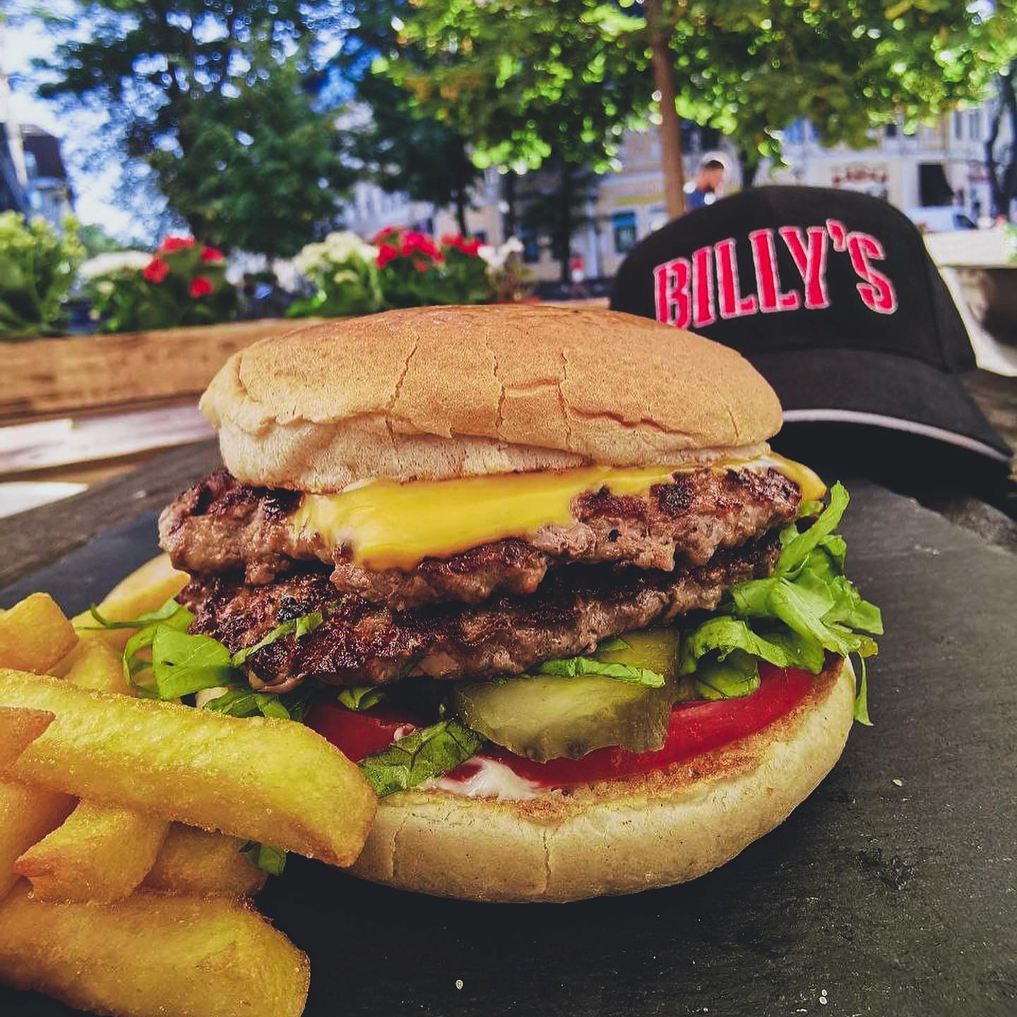 Billy`s Hamburgers Фото со страницы в Facebook
