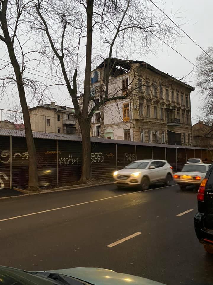 Разбор дома на Торговой. Фото: Александр Авдеев