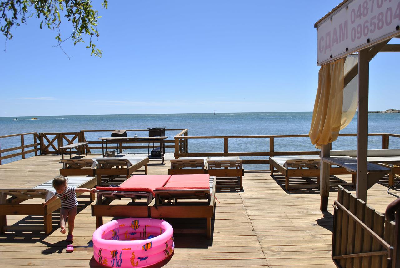 Karamelka Guest House Фото: Booking