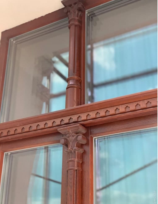 Окна Дома Руссова. Фото: Думская