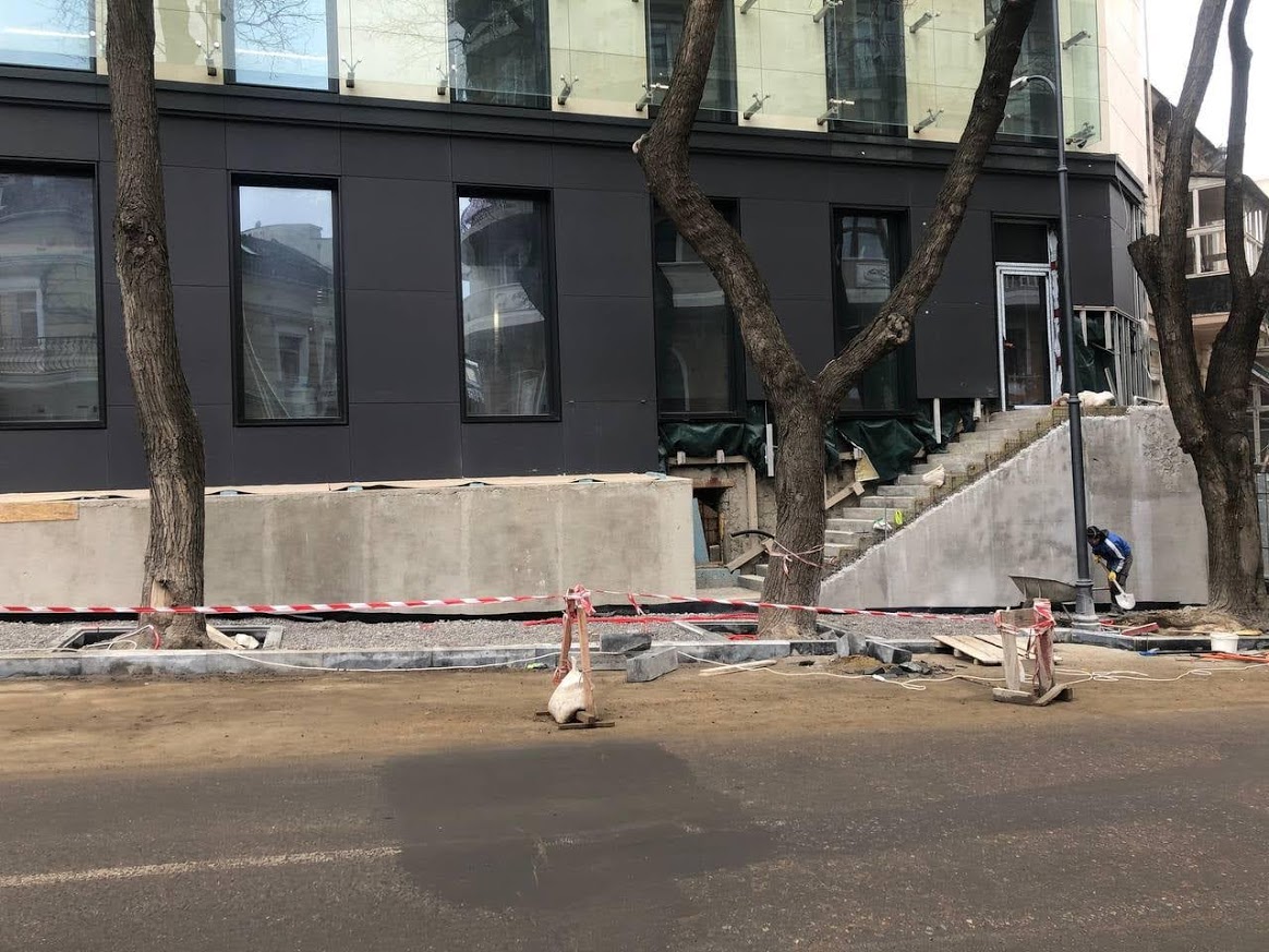 Новострой на Маяковского. Фото: Петр Обухов