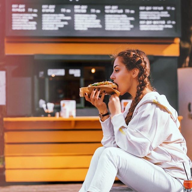 Хотдожная Фото со страницы в Facebook