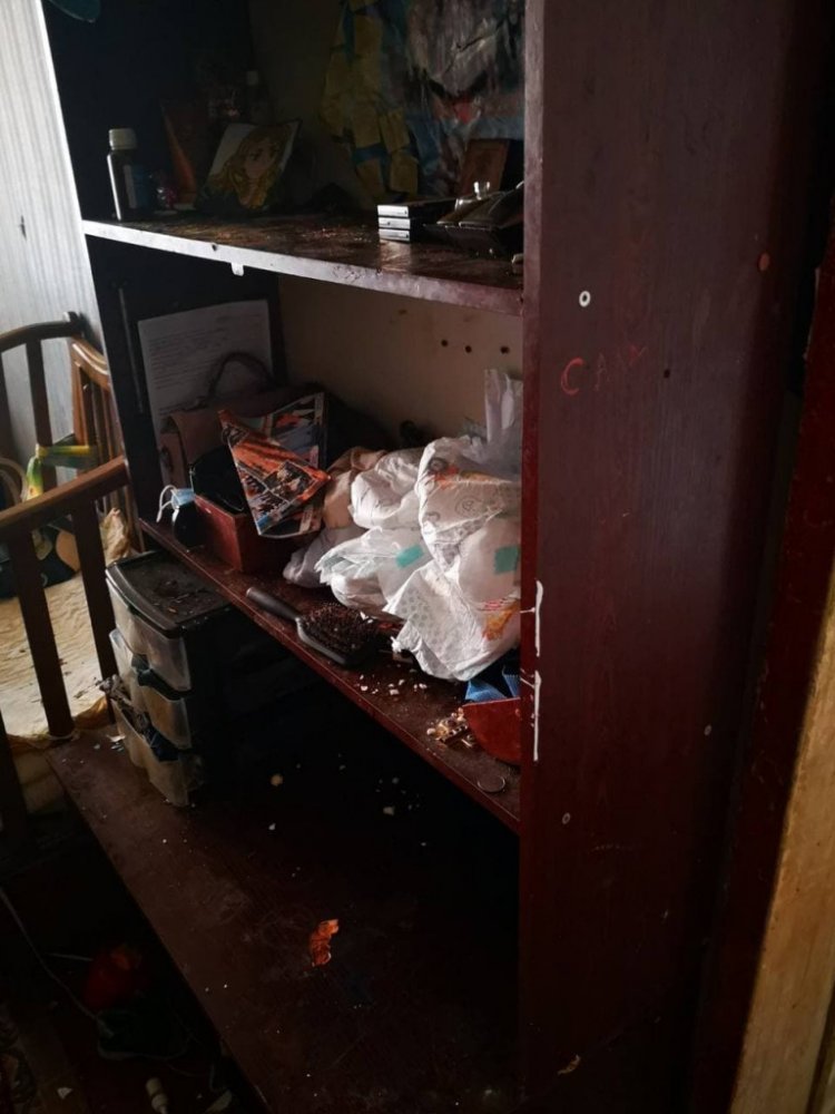 Обстановка в квартире семьи. Фото полиции