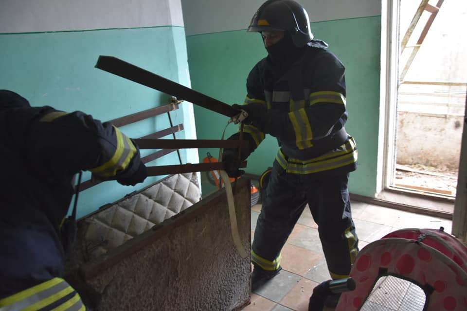 ЧП на Таирова. Фото: ГСЧС