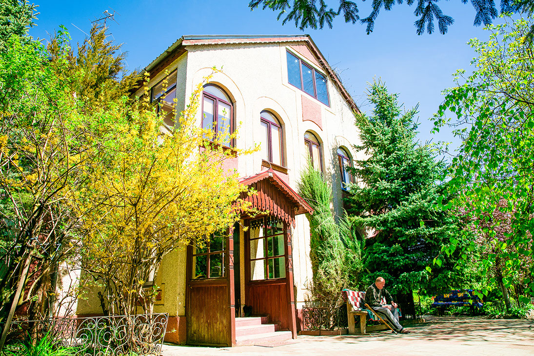 Жизнь продолжается Фото с сайта