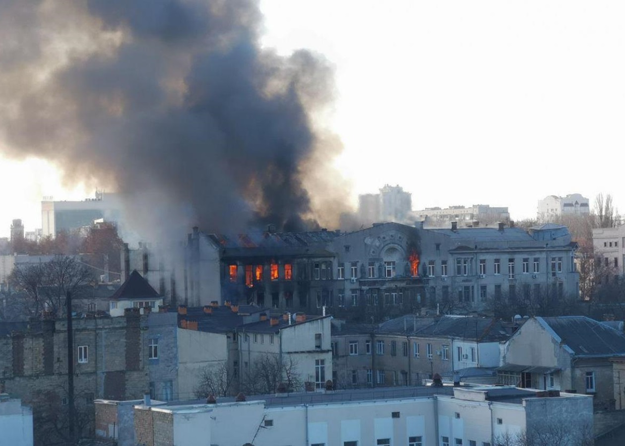 Пожар на Троицкой. Фото: Думская