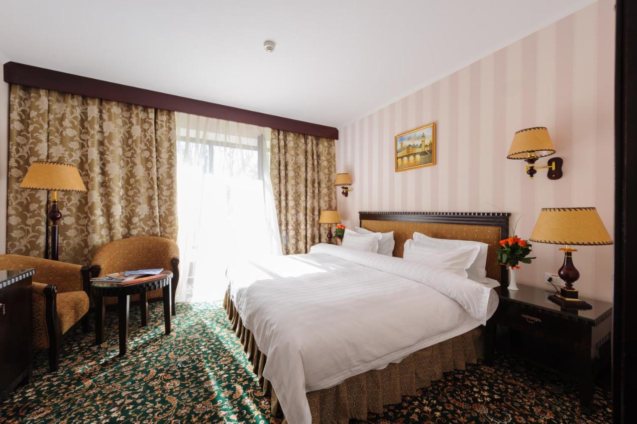 Отель "Лондон". Фото с сайта