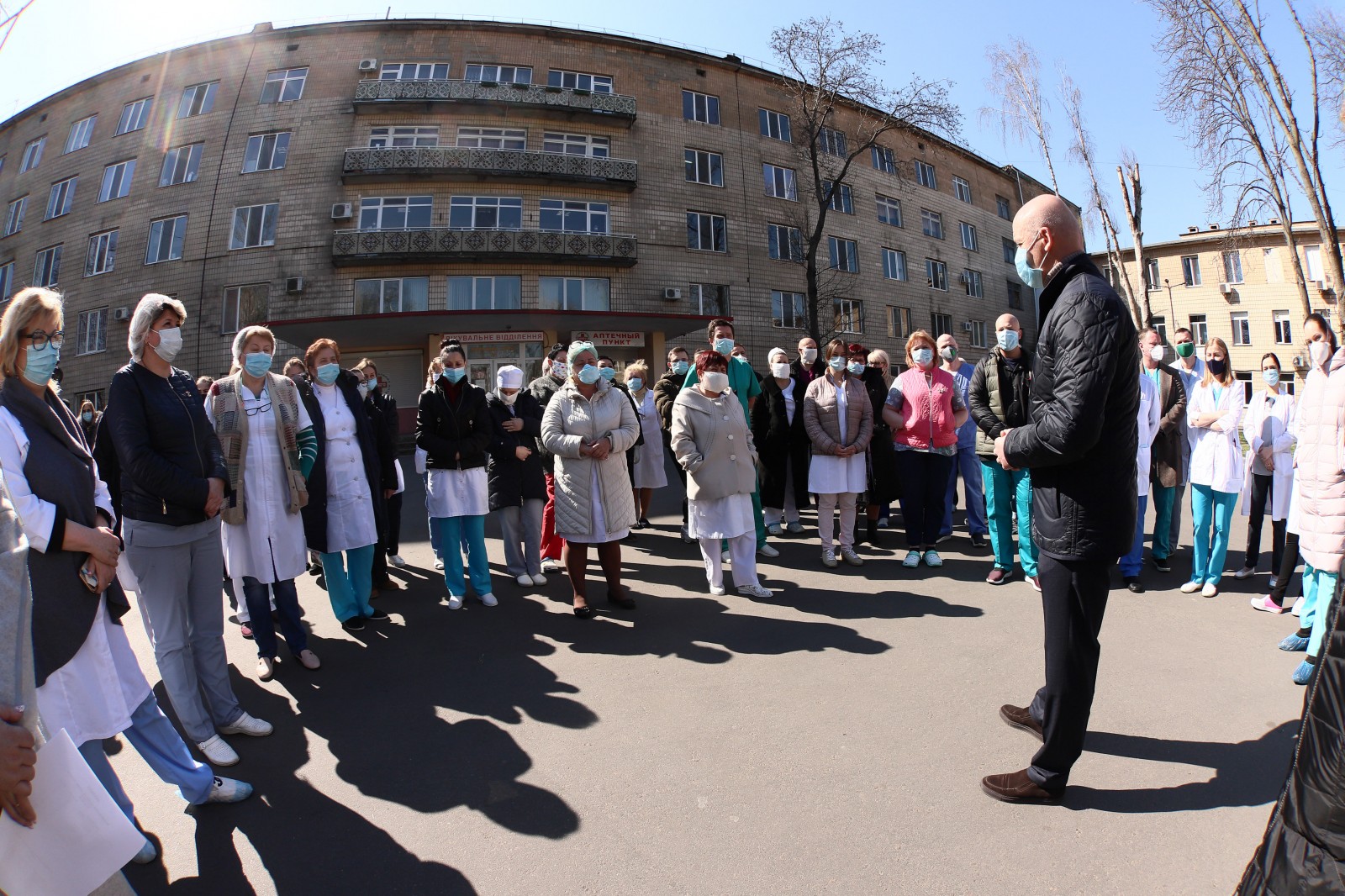 Труханов навестил больницы Фото: горсовет