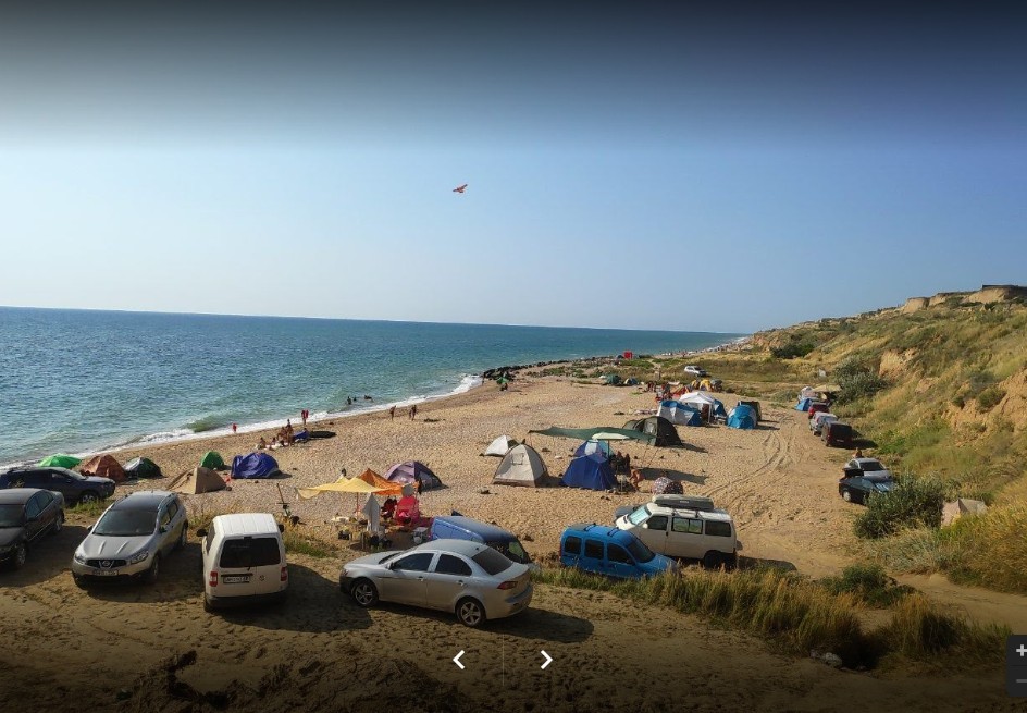 Фото: Замшевый пляж Дмитрий Ботошан