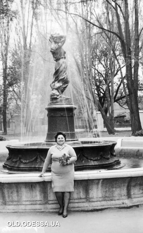 Фонтан в Лермонтовском санатории Фото: viknaodessa.od.ua