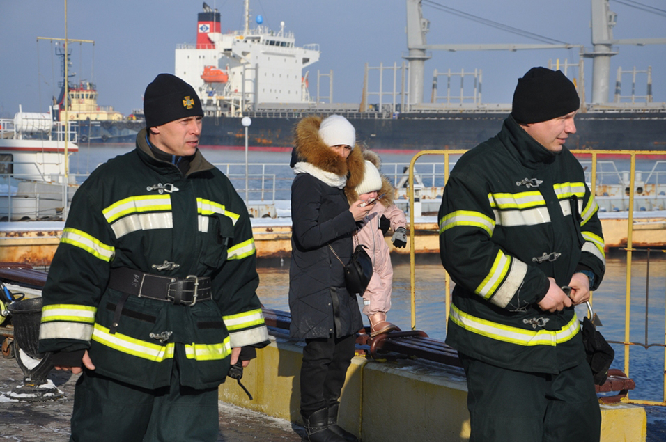 Крещенские купания. Фото: пресс-служба Одесского порта