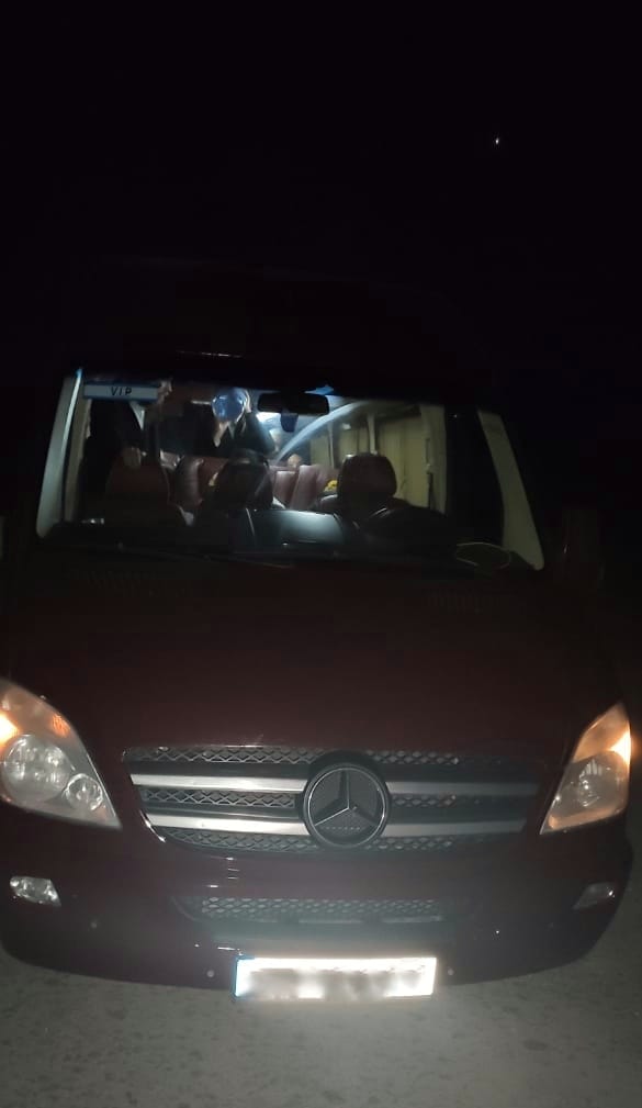 Хасиды-нелегалы устроили концерт для одесских пограничников Фото пограничников 