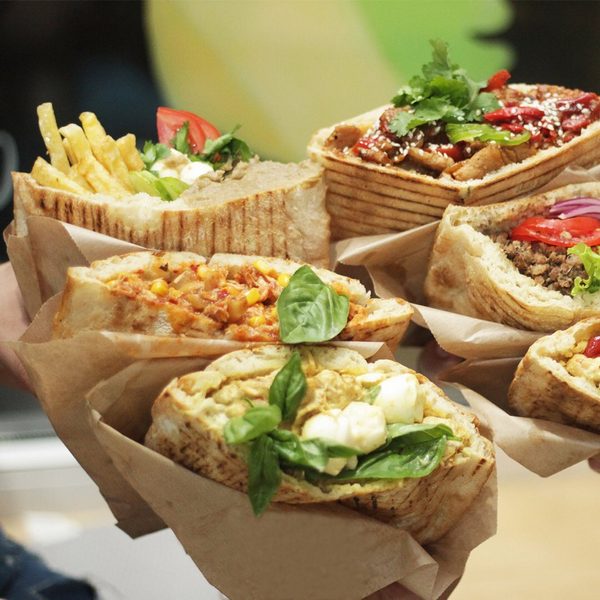 Стрит-фуд: где в Одессе заказать шаурму домой фото 1