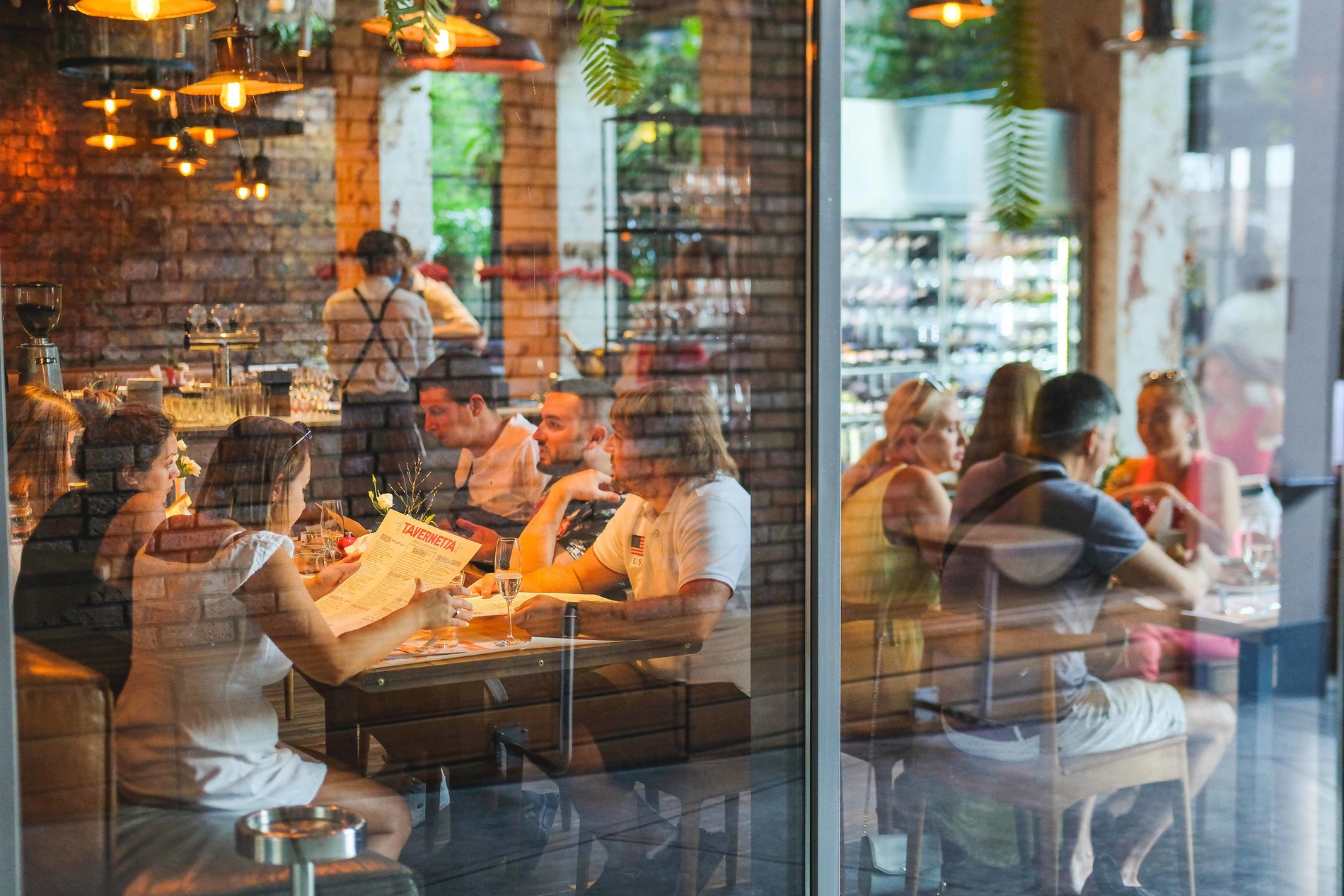 Tavernetta. Pizza & Prosecco Фото: the-village