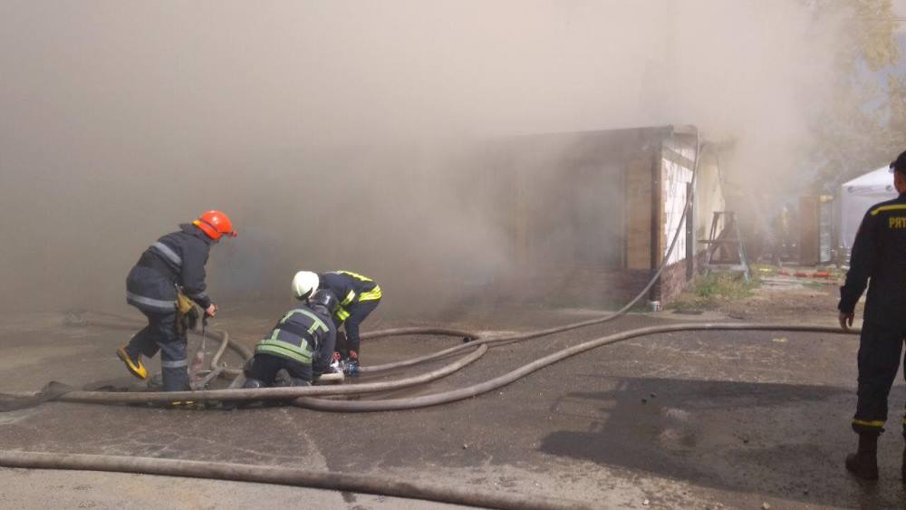 В Лузановке горит ресторан Фото: ГСЧС