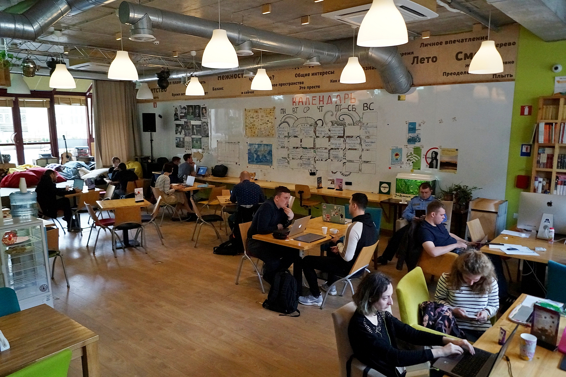 Hub Гостиная Фото с сайта