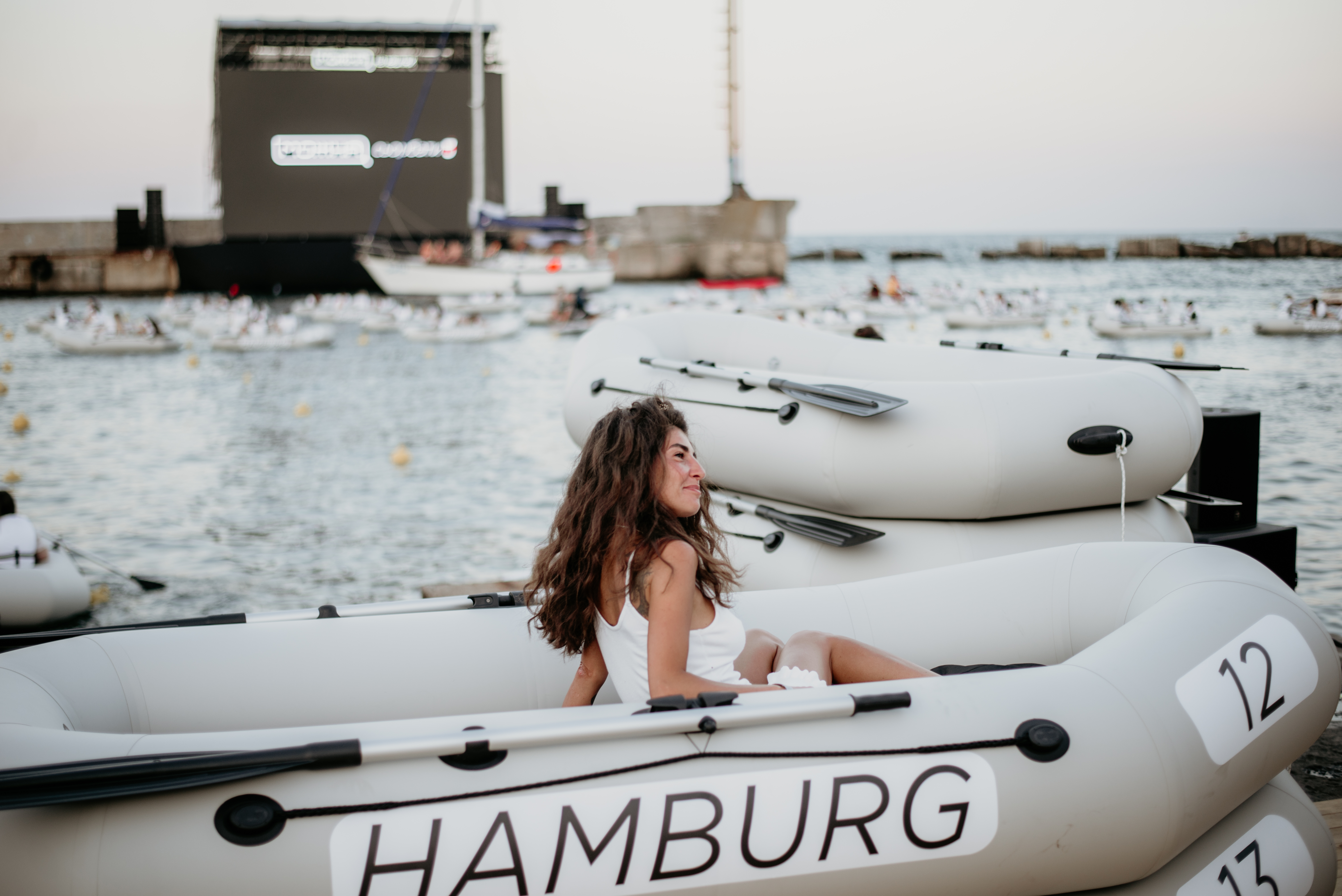 КИНОПОКАЗ НА ВОДЕ «МОЖНА НА ХВИЛЯХ» КАК ЭТО БЫЛО?