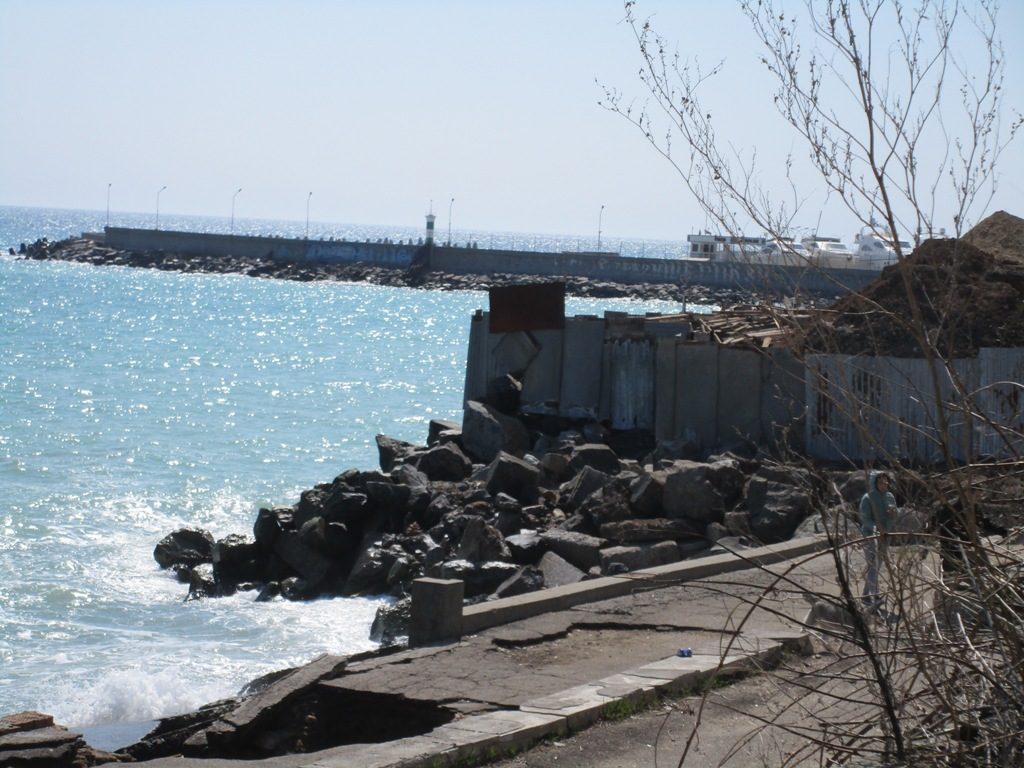 Фото: пляж Черноморка