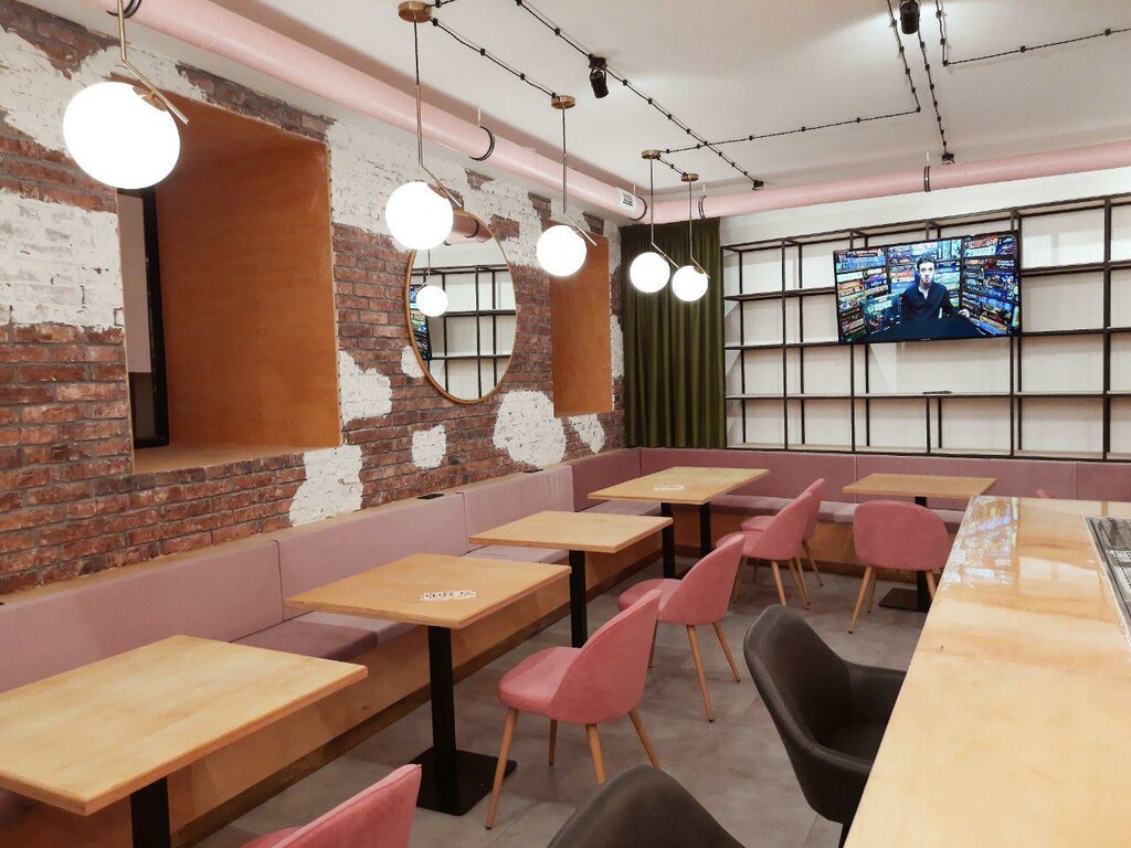 Планета игр Фото: Yandex