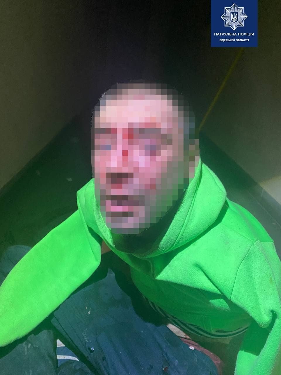 Задержание самурая на Таирово. Фото: Патрульная полиция