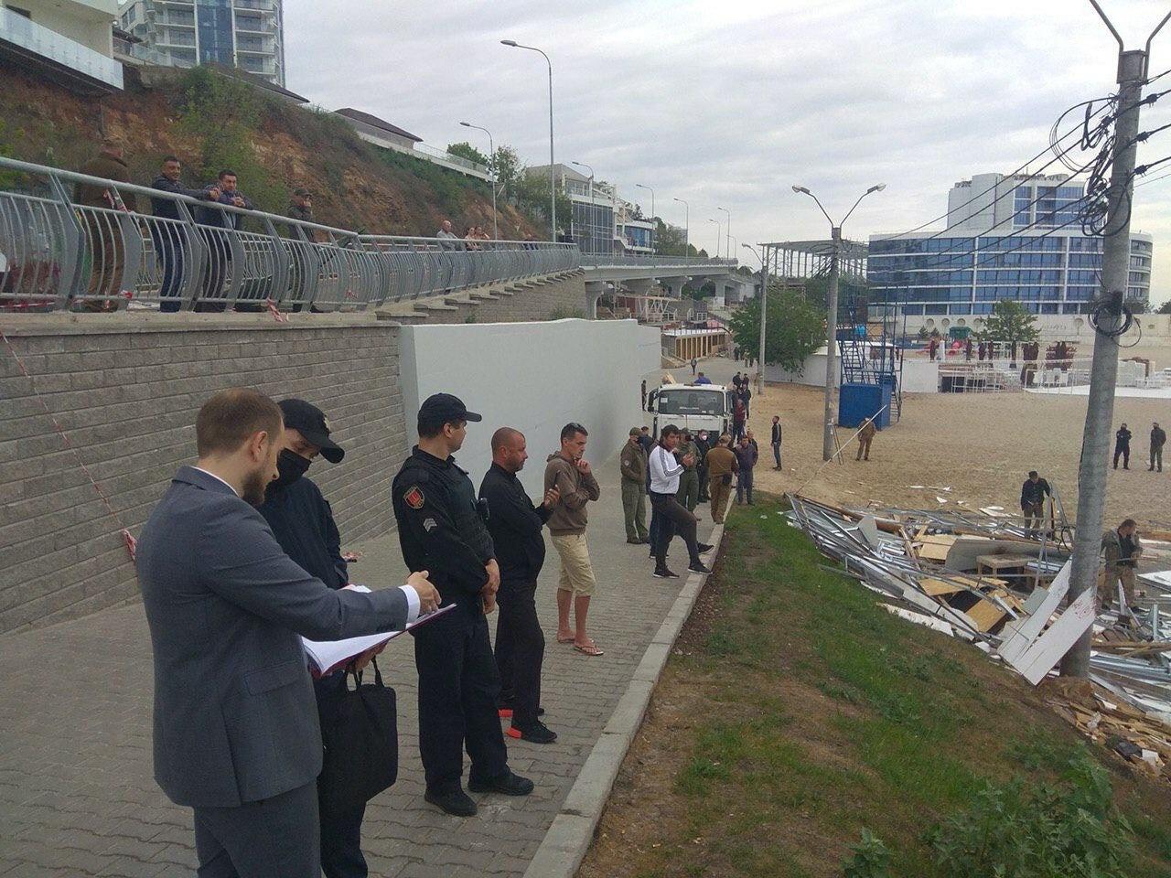 Демонтаж кафе Фото: КЕКС