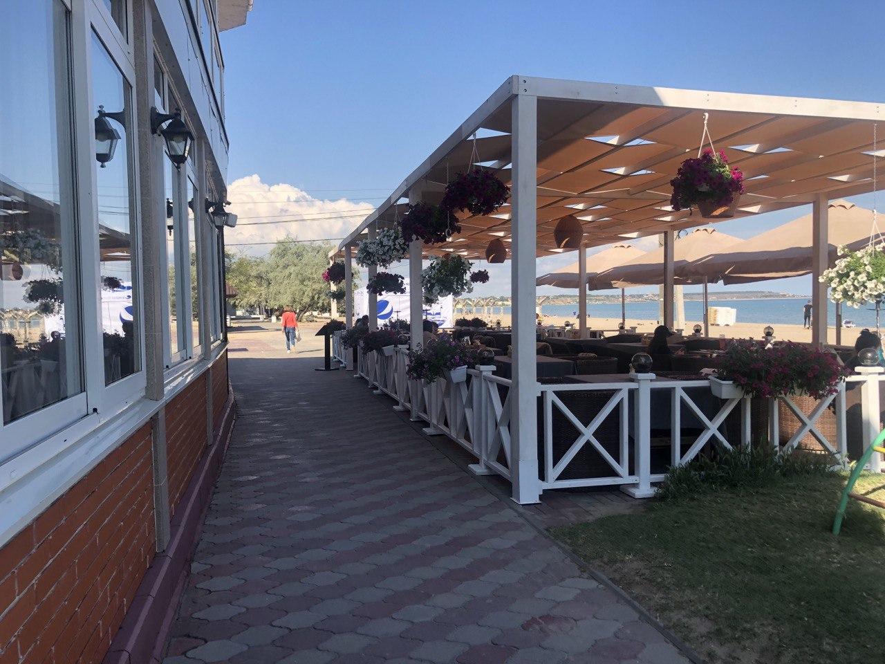 Кафе в Лузановке 