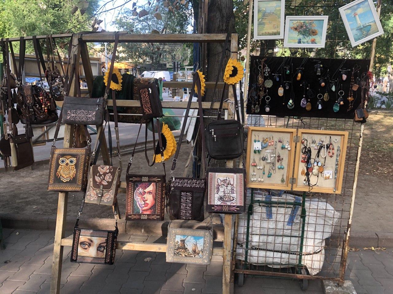 Рынок поделок на Соборке Фото автора