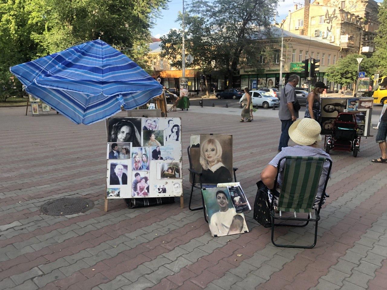 Картины на Соборке Фото автора